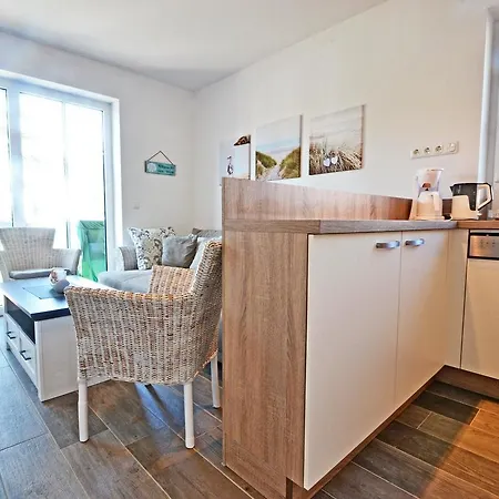 Waldsiedlung Dhh Meerseensucht Holiday home Korswandt