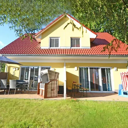 Holiday home Waldsiedlung Dhh Meerseensucht Korswandt